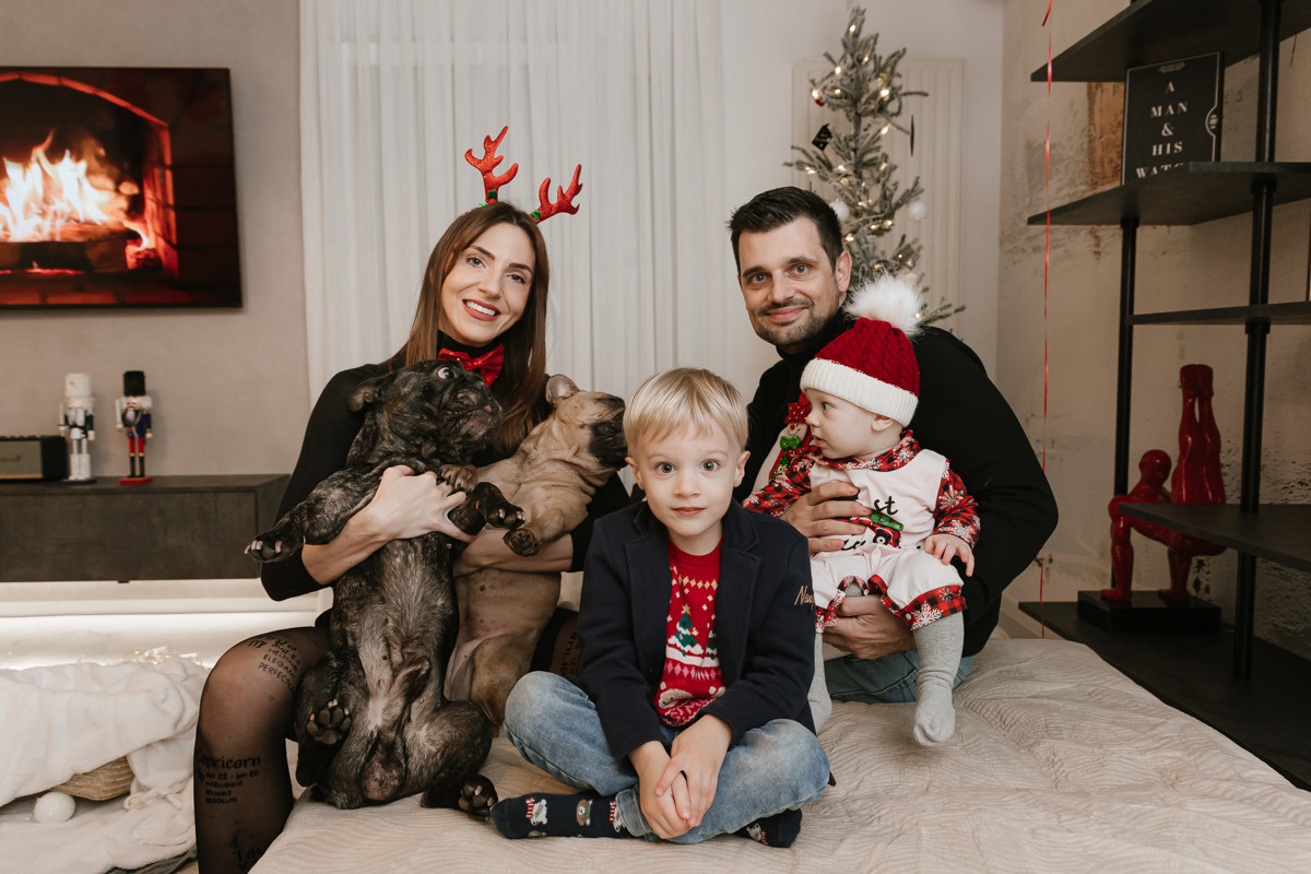 Božićno obiteljsko fotografiranje u Zagrebu