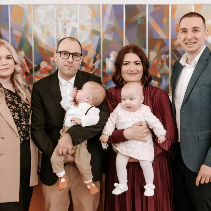 Emili i Oliver - krštenje blizanaca u Zagrebu